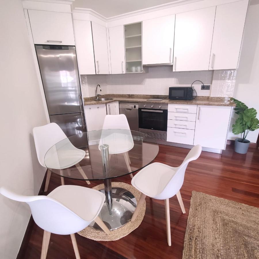 Espectacular Apartamento Olivico Con Parking Vigo Extérieur photo